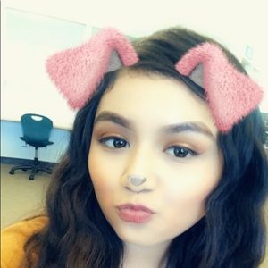 Meet your Posher, Anais